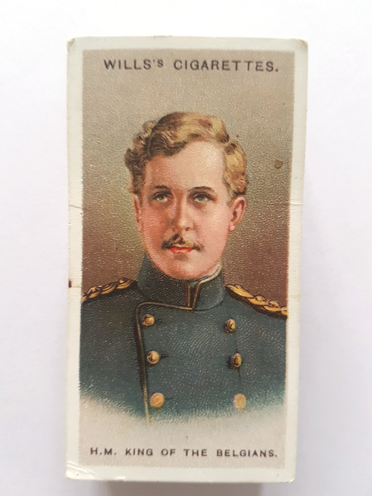 Photo of the front of these Allied Army Leaders cigarette cards