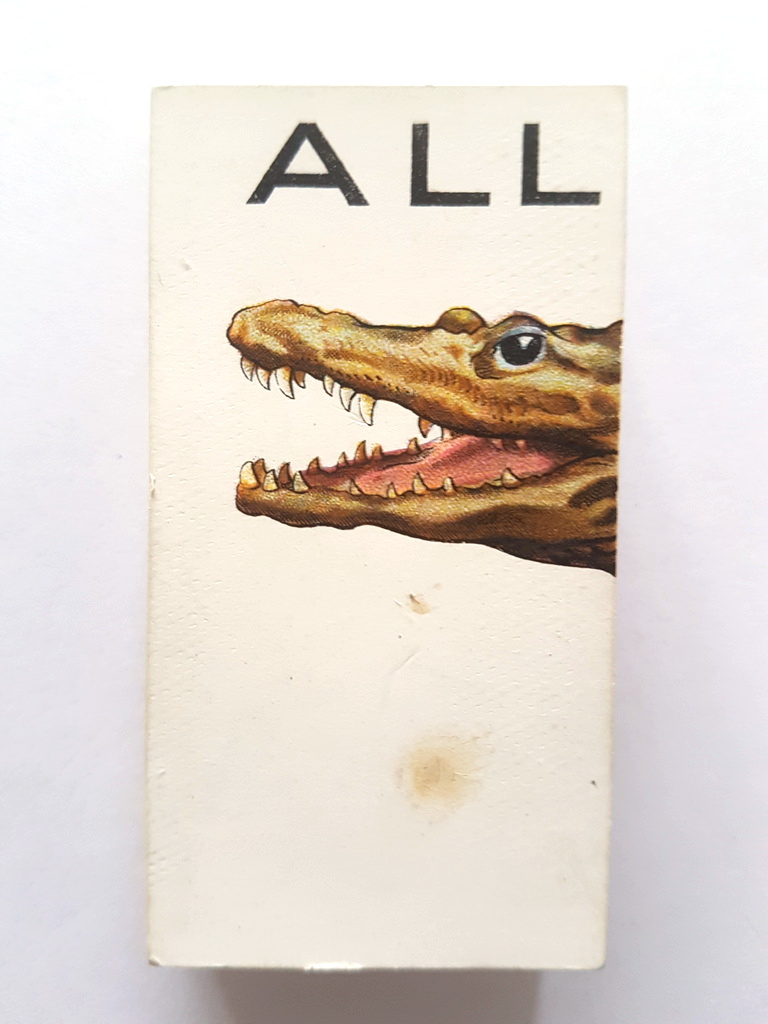 Photo of the front of these Animalloys cigarette cards