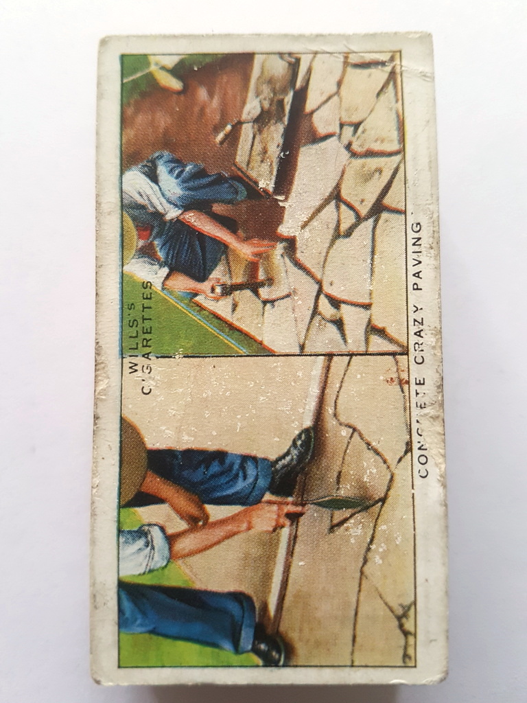 Photo of the front of these Garden Hints cigarette cards