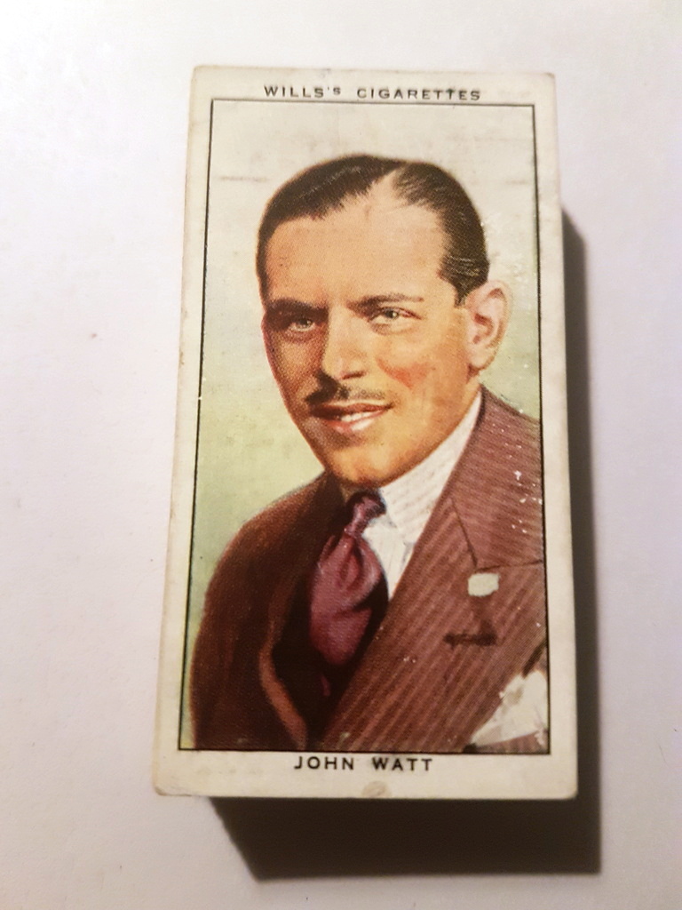 Photo of the front of these Radio Celebrities (2nd) cigarette cards