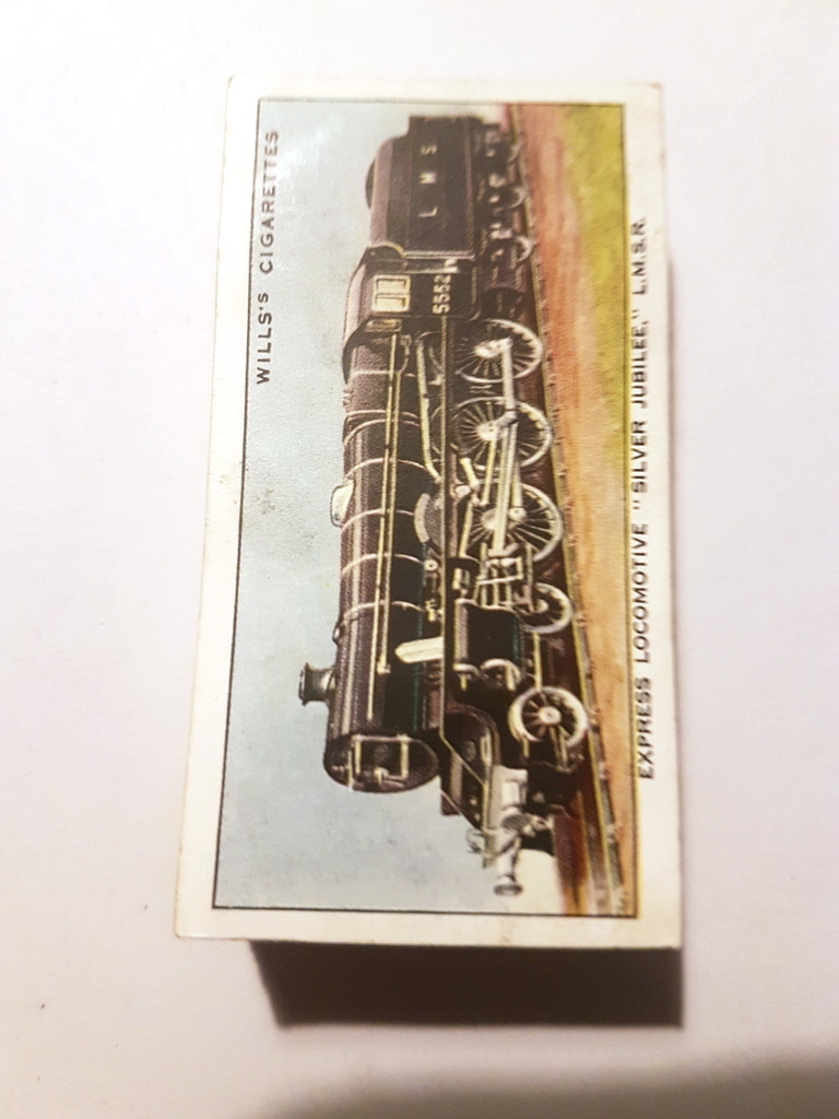 Photo of the front of these Railway Engines (1936) cigarette cards