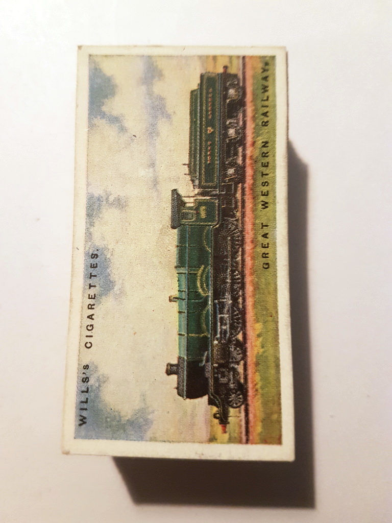 Photo of the front of these Railway  Engines (1924) cigarette cards