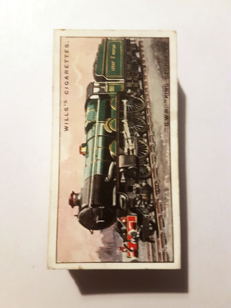 Photo of the front of these Railway Locomotives cigarette cards