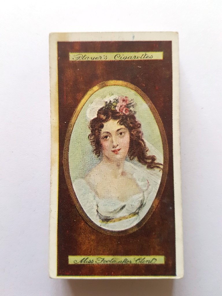 Photo of the front of these Miniatures cigarette cards