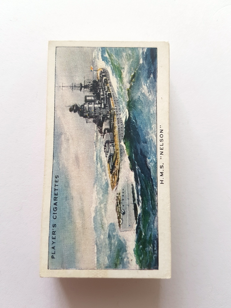 Photo of the front of these Modern Naval Craft cigarette cards