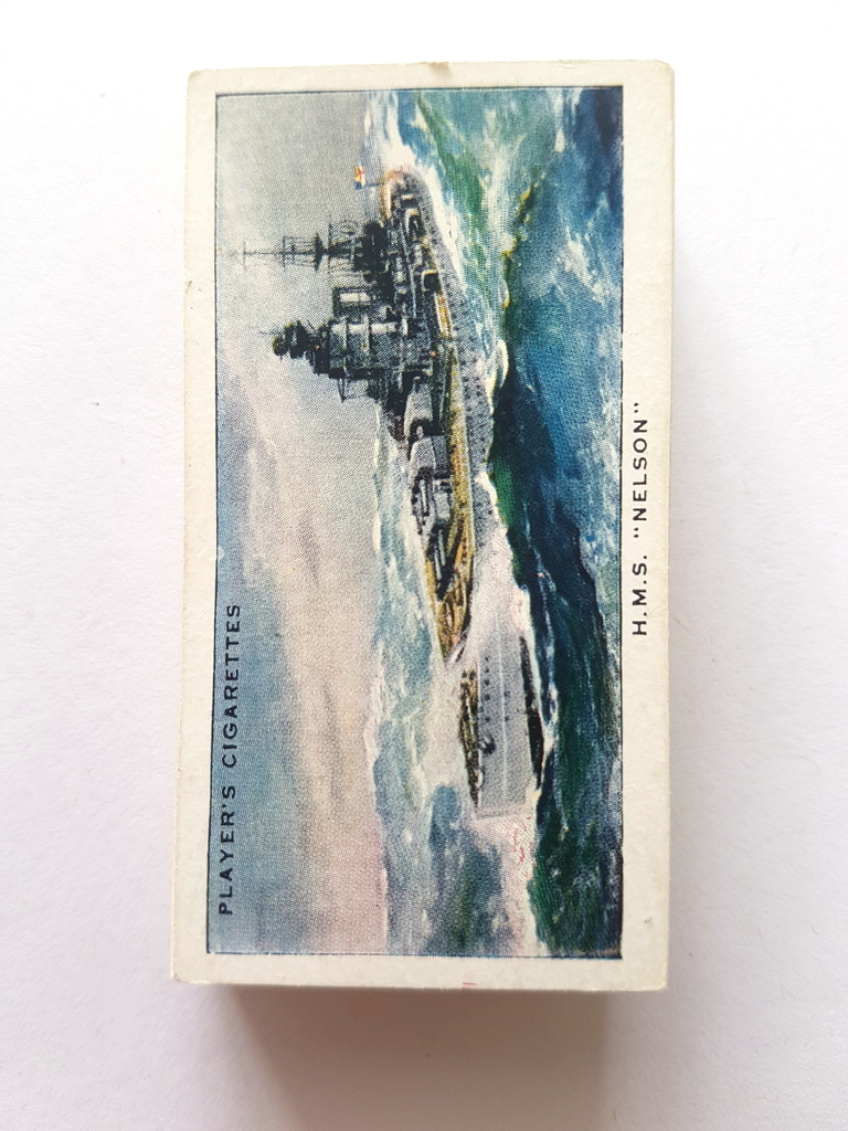 Photo of the front of these Modern Naval Craft cigarette cards