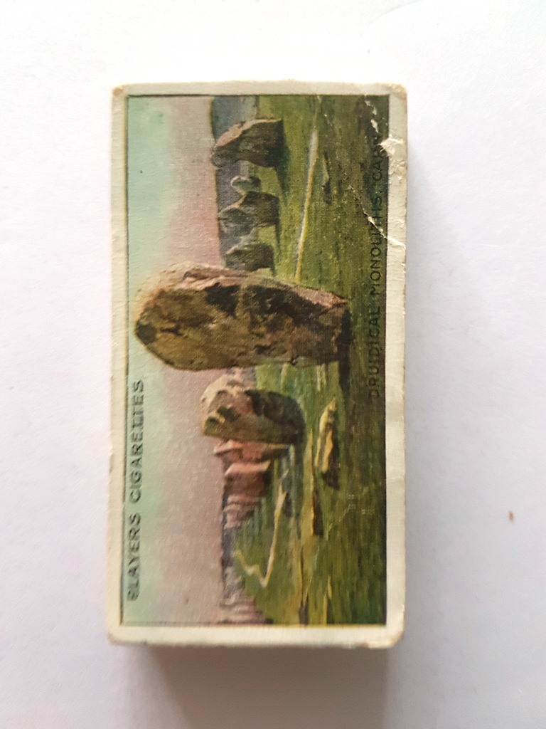 Photo of the front of these Wonders of the World (blue back) cigarette cards