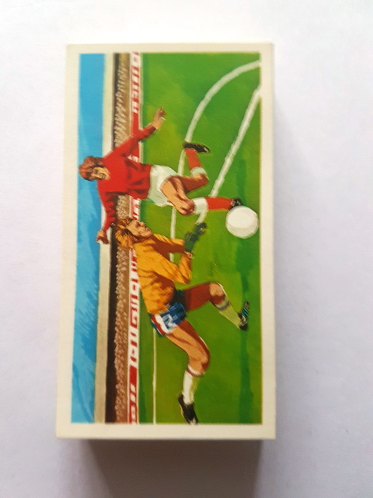 Photo of the front of these Play Better Soccer tea cards