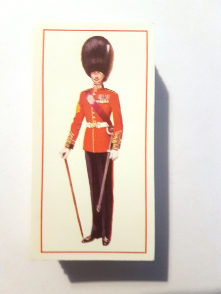 Photo of the front of these Military Uniforms cigarette cards