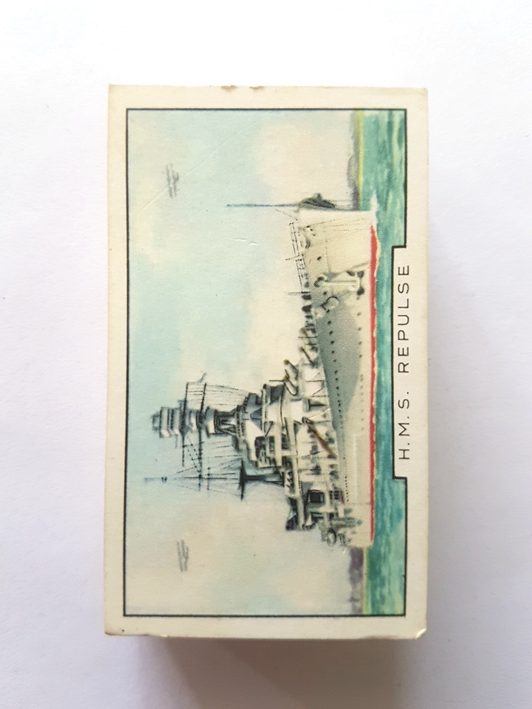 Photo of the front of these The Navy ("Park Drive") cigarette cards