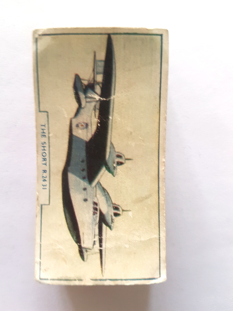 Photo of the front of these Aircraft (matt) cigarette cards