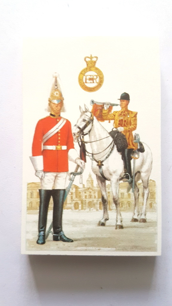 Photo of the front of these British Regiments (1st, without text) trade cards